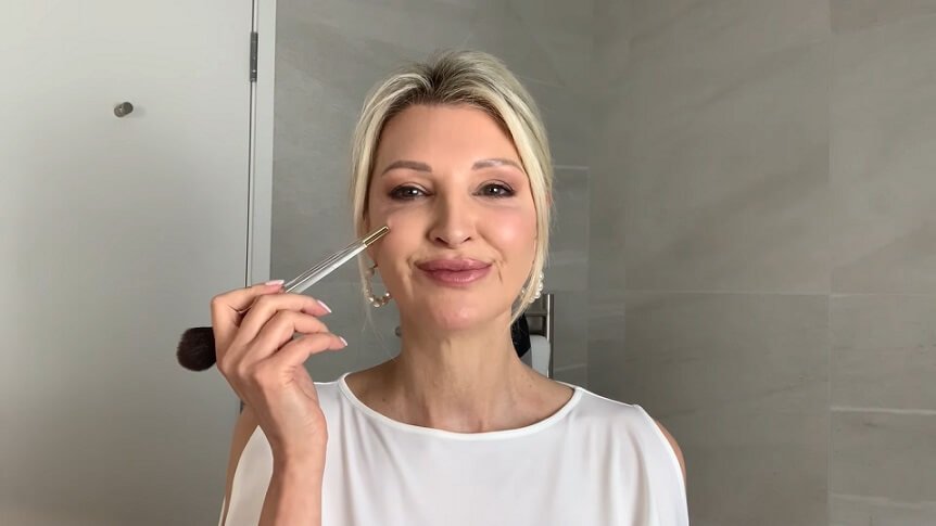 Where to apply blush on mature face featured image