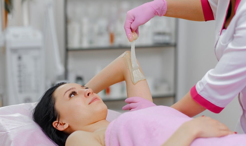 How Long Should Hair Be to Wax Featured image
